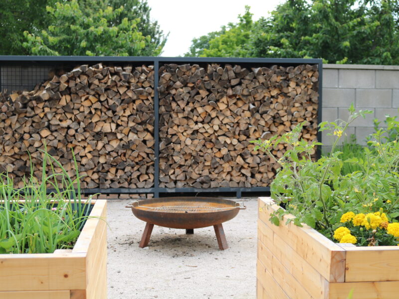 Záhrada pre Zuzku a Tomáša.